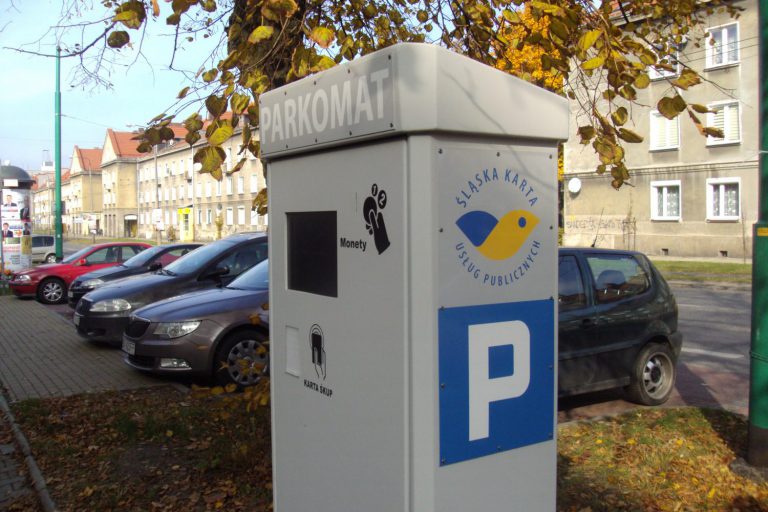 Nowe zasady korzystania z parkingów