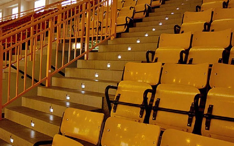 Podświetlenie LED schodów