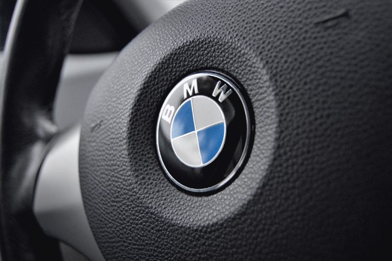 Nowe BMW: Innowacje i elegancja na kołach